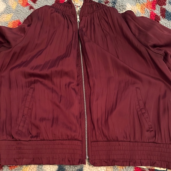 Women's Chico's floral reversible baseball style jacket, size 3 (XL/XXL) - Picture 10 of 14